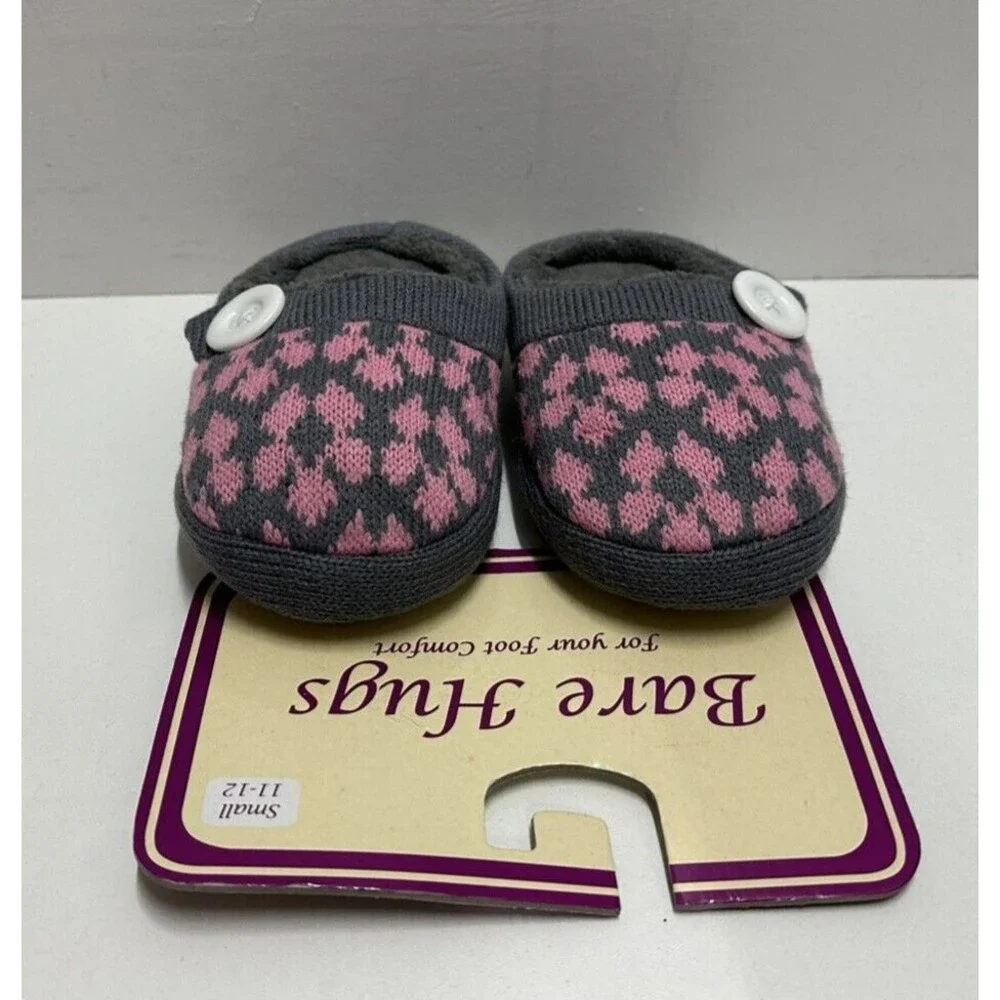 Bare Hugs Girl size small 11-12 slip on Gray and pink textile slippers
